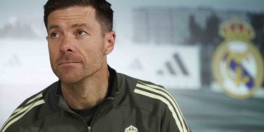 real-madrid-xabi-alonso-ile-yollarini-ayirdi-rNU1etOT.jpg