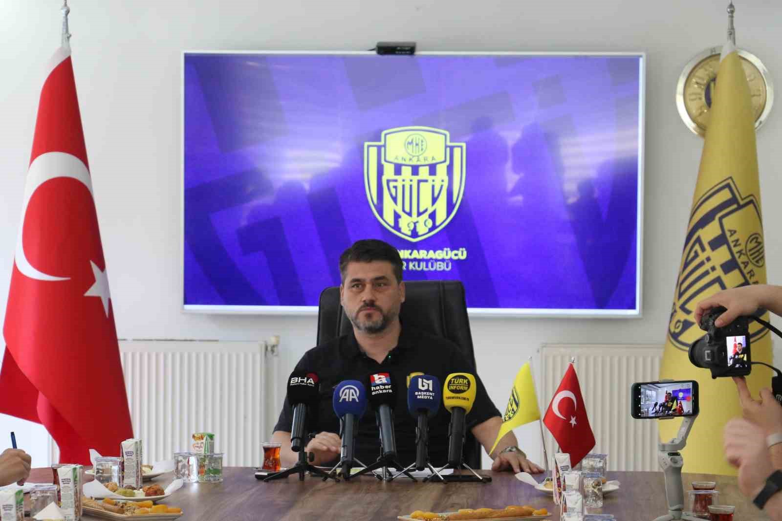 Recep Karatepe: "Genç oyuncuların çıkması anlamında çok büyük bir başarı elde ettik" 6 recep karatepe genc oyuncularin cikmasi anlaminda cok buyuk bir basari elde ettik 2 Yq8I7vGN