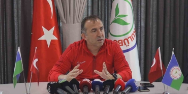 recep-ucar-ligi-8-sirada-bitirmemiz-icin-besiktas-maci-bizim-icin-cok-onemli-5KJWcuRK.jpg