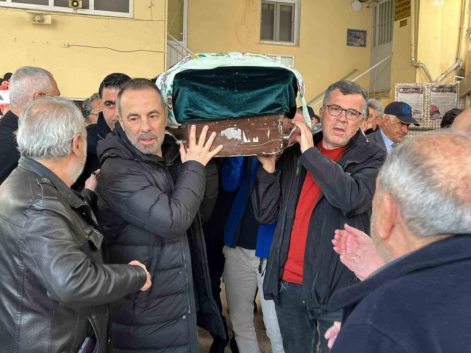 reha kapsalin aci gunu 0 PZR13sSW