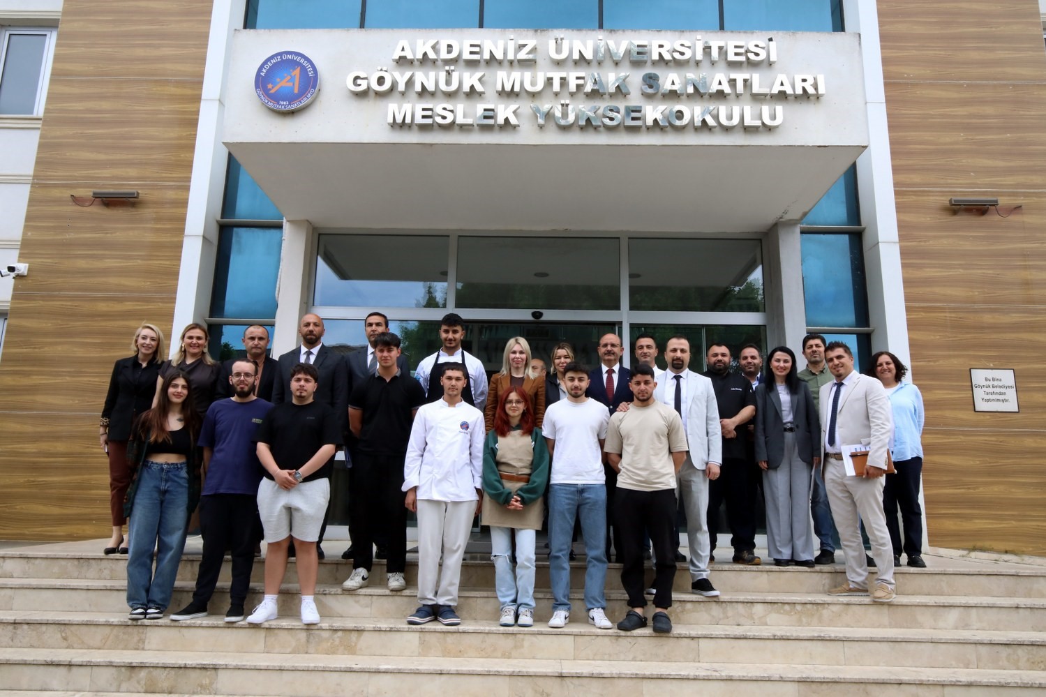 Rektör Özkan "Bu ayın sonunda CAR-T hücreleri ile lösemi ve lenfoma tedavilerine başlayacağız" 7 rektor ozkan bu ayin sonunda car t hucreleri ile losemi ve lenfoma tedavilerine baslayacagiz 3 ayRQGElk