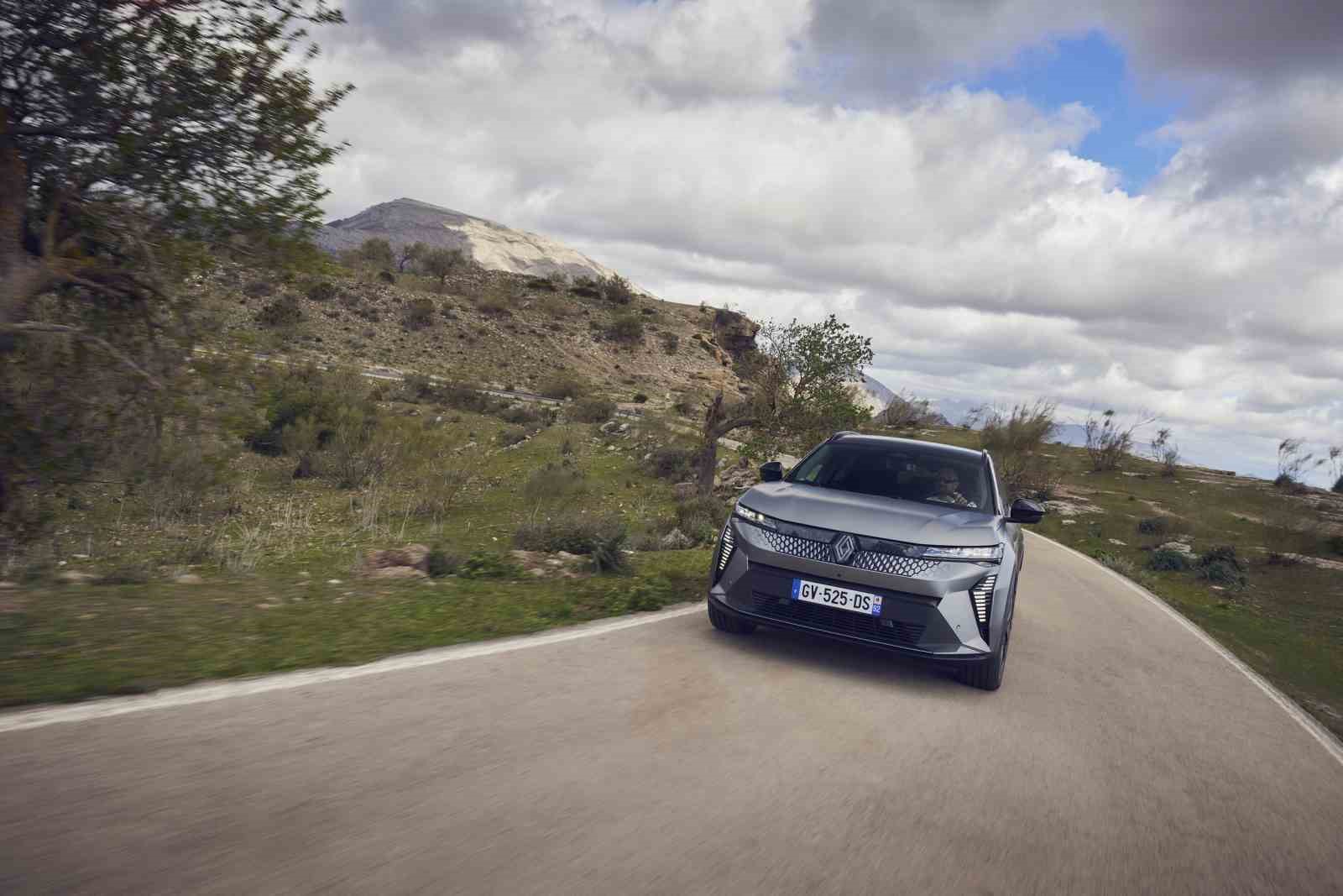 renault scenic e tech elektrikli turkiyede satisa sunuldu 2 8WOqjF7U