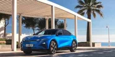 renaulttan-yilin-ilk-yarisinda-74-bin-129-adet-satis-sxbd8ymR.jpg