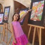 resim-yapmaya-2-yasinda-baslayan-asya-6-yilda-62-madalya-kazanarak-kisisel-resim-sergisini-JTIC7Yj8.jpg