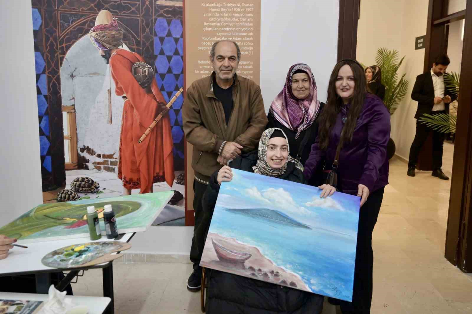ressam neriman oymandan esenyurtta ilham veren bulusma 0 eQId79EW