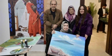 ressam-neriman-oymandan-esenyurtta-ilham-veren-bulusma-ZM54LB2T.jpg