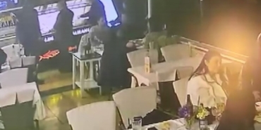 restorana-silahli-saldirinin-goruntuleri-ortaya-cikti-VUc2e7GB.jpg