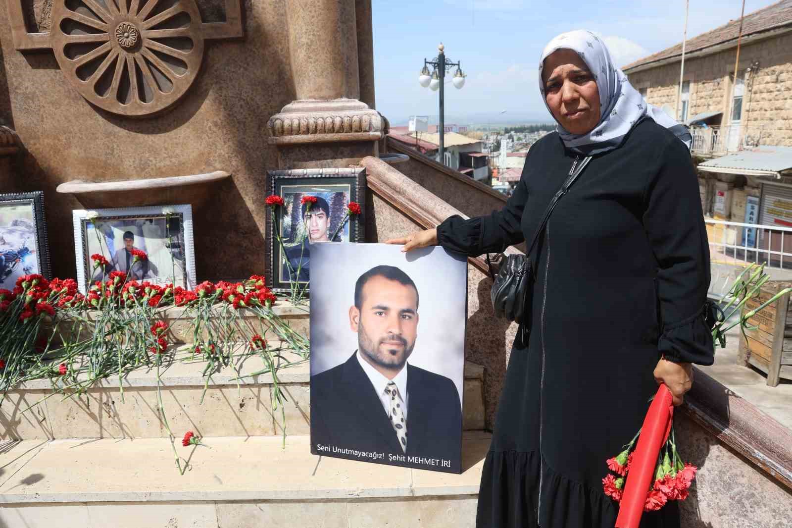 reyhanli saldirisinda hayatini kaybeden 53 kisi anildi 7 8j6dJtkU