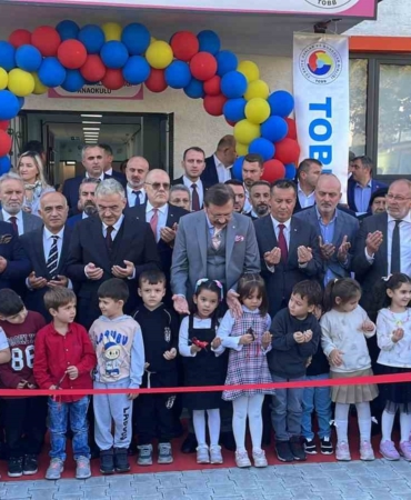 rifat-hisarciklioglu-gemlikte-tobb-anaokulu-acilisina-katildi-BhKTWqD7.jpg