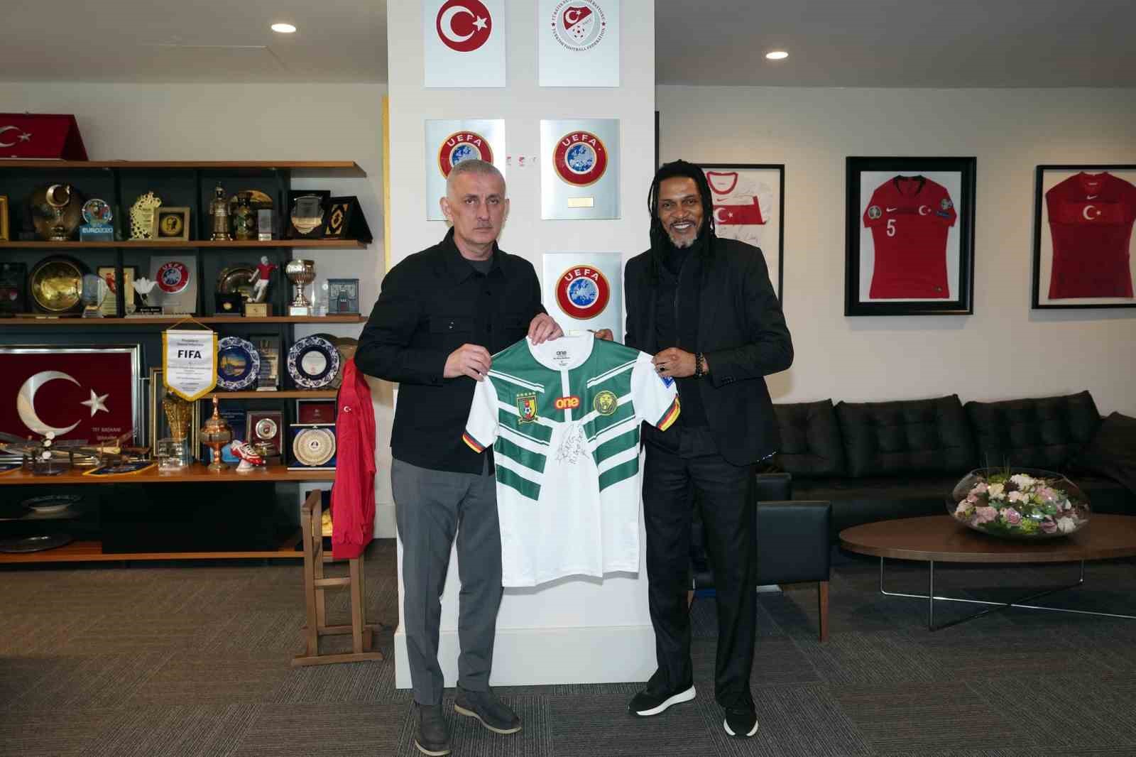 Rigobert Song, Başkan Hacıosmanoğlu ve Başkan Vekili Otyakmaz’ı ziyaret etti 6 rigobert song baskan haciosmanoglu ve baskan vekili otyakmazi ziyaret etti 2 hlNAmLTB