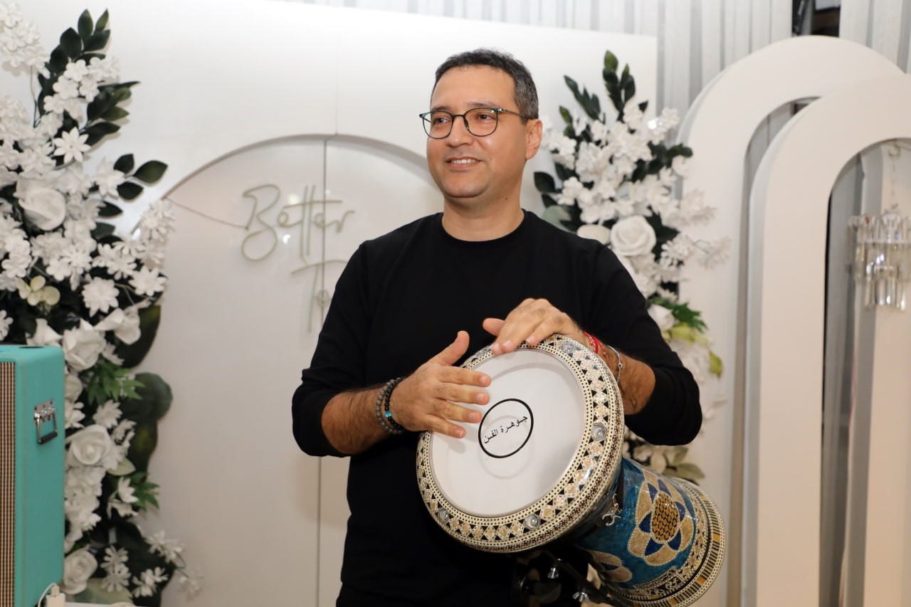ritimle gelen dostluk 7den 70e herkes ayni melodide bulusuyor 4 LJrw9B98