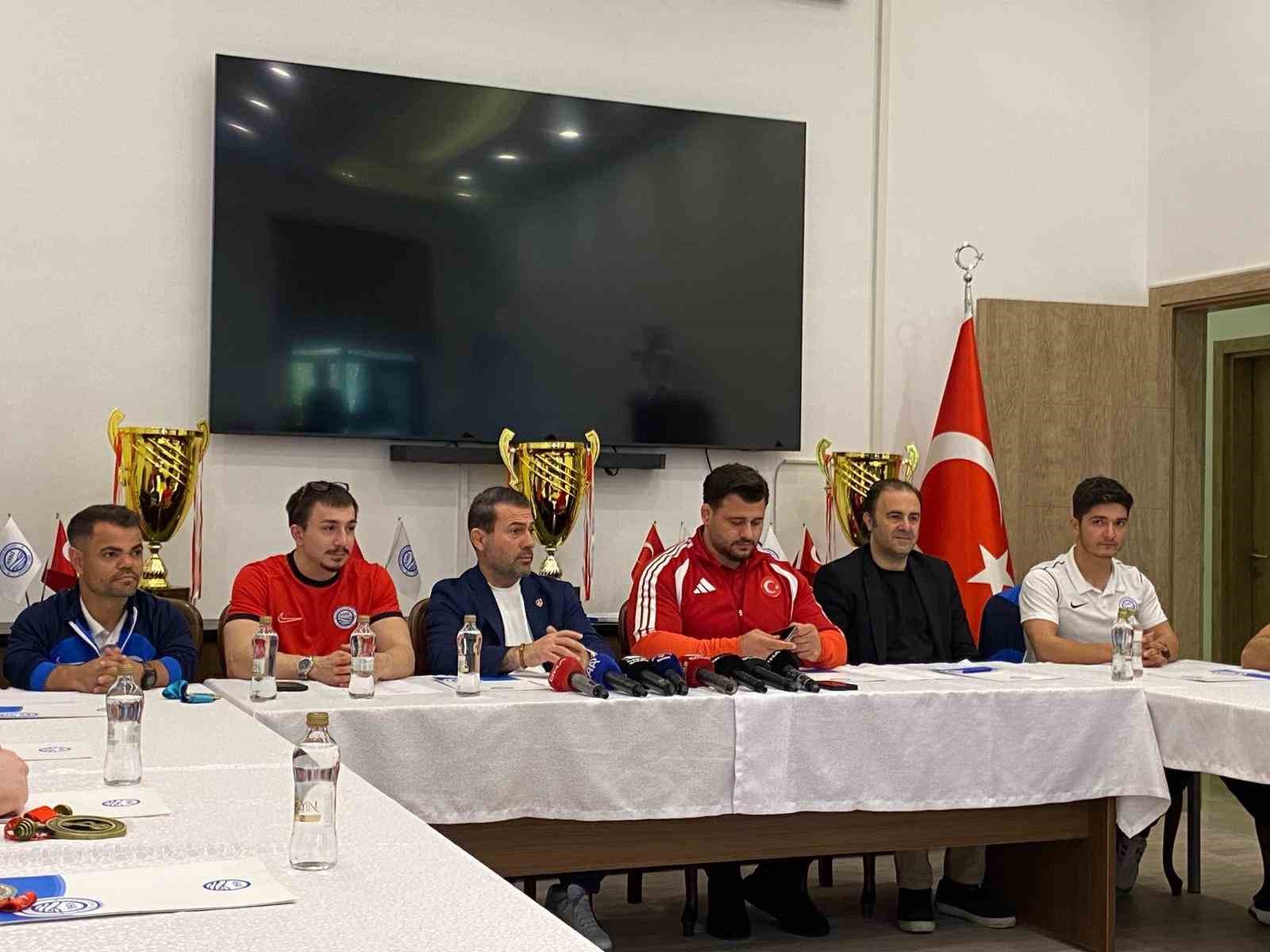 riza kayaalp aktif gures yapmayan taha akgul rekoru kirmaya daha yakin 3 Z7twC7bA