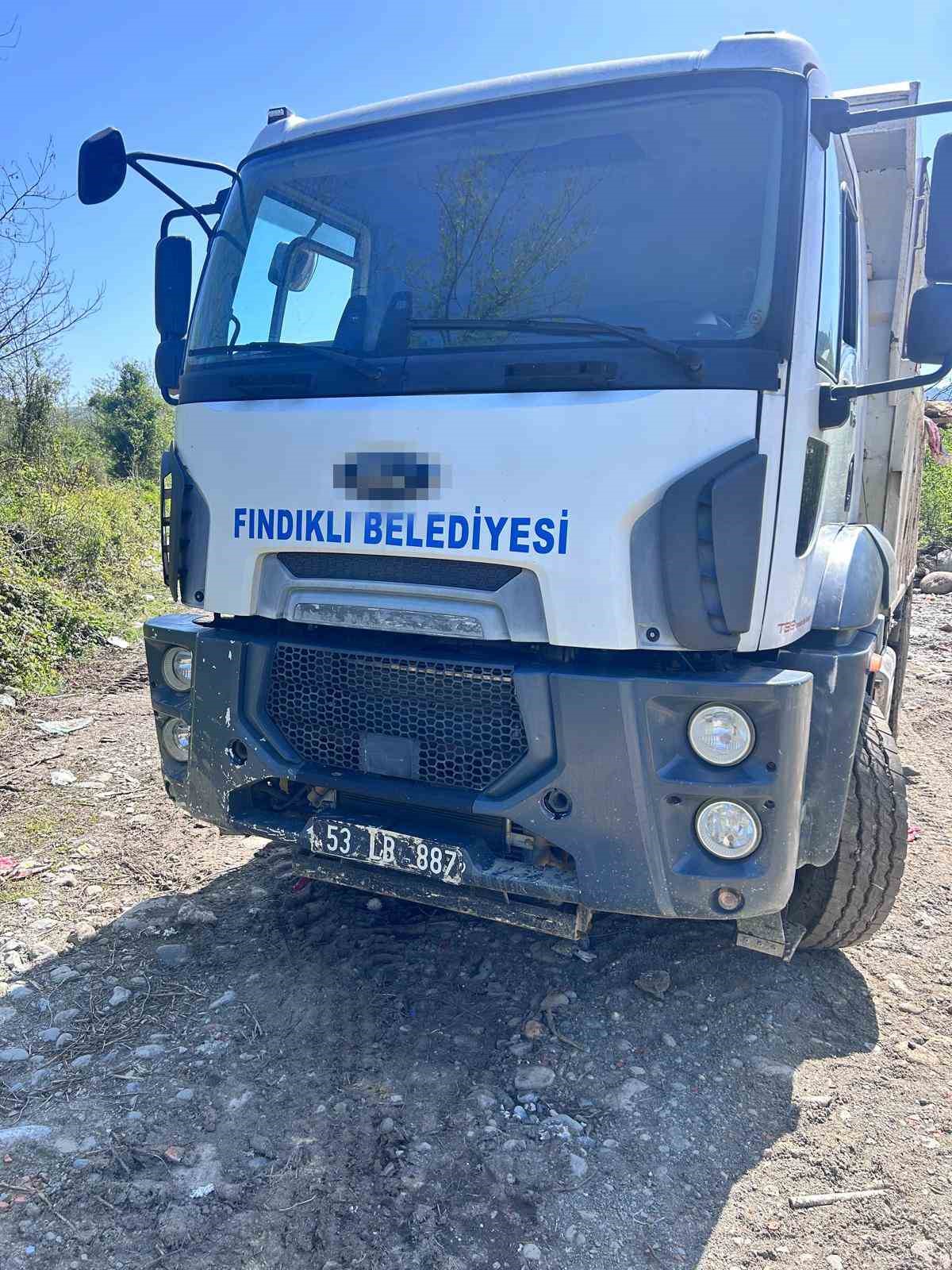 rizede acik alana cop doken findikli belediyesine 23 milyon lira ceza 1