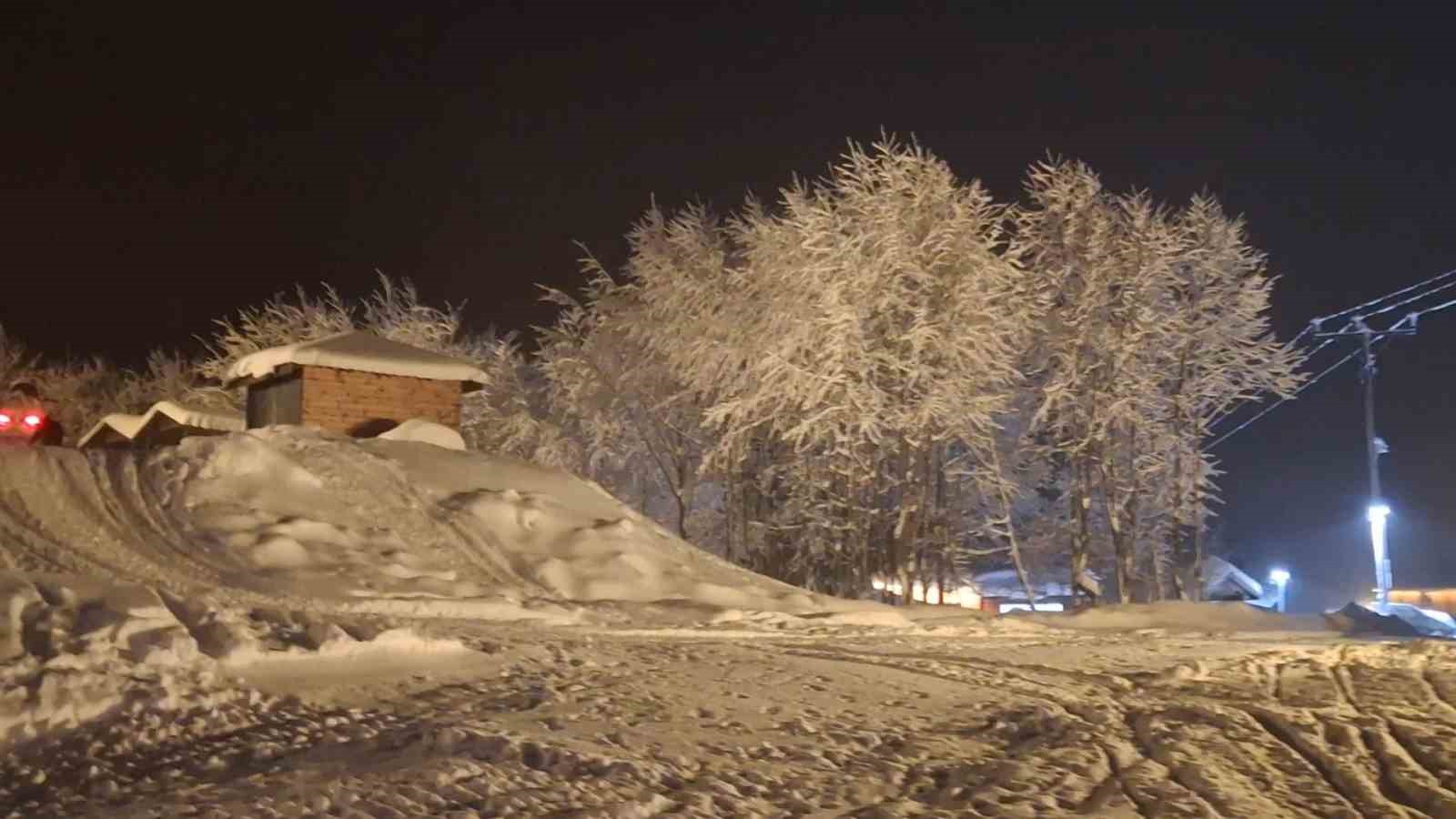 rizede beklenen kar yagisi basladi 0 p5UDNLFz