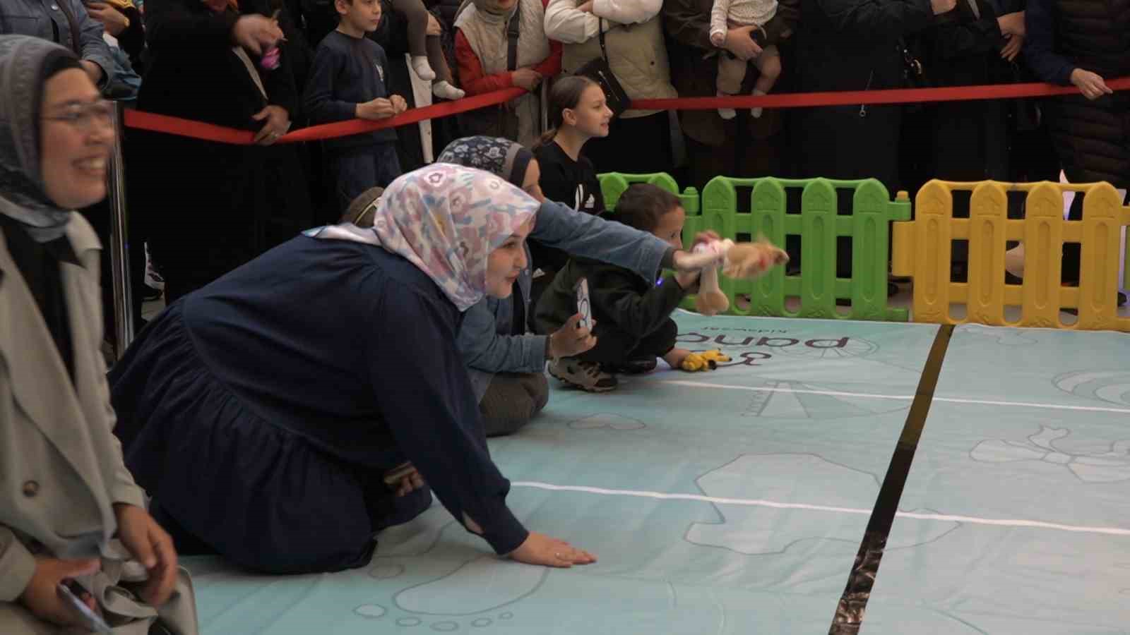 rizede emekleme yarisinda bebeklerden cok aileler yaristi 9 rp1XczPu