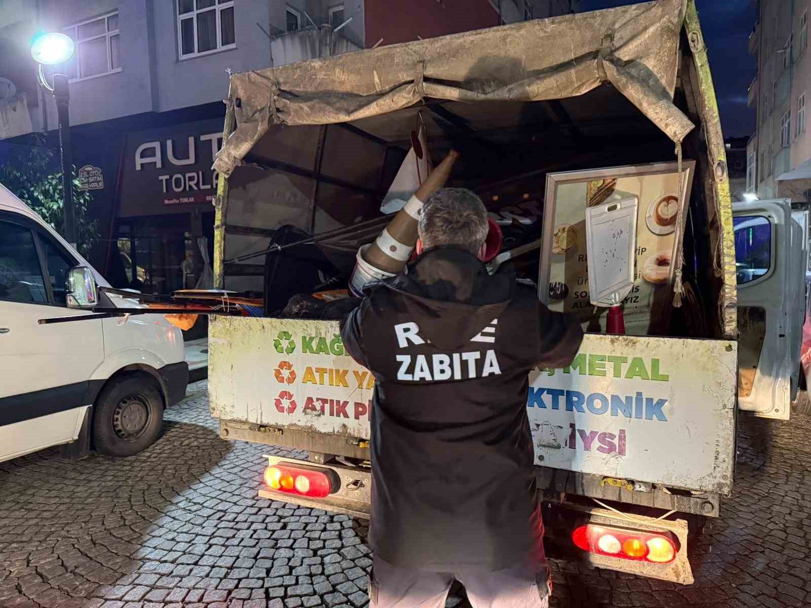 rizede kaldirim isgallerine yonelik reklam operasyonu 3 kIr4PvYe