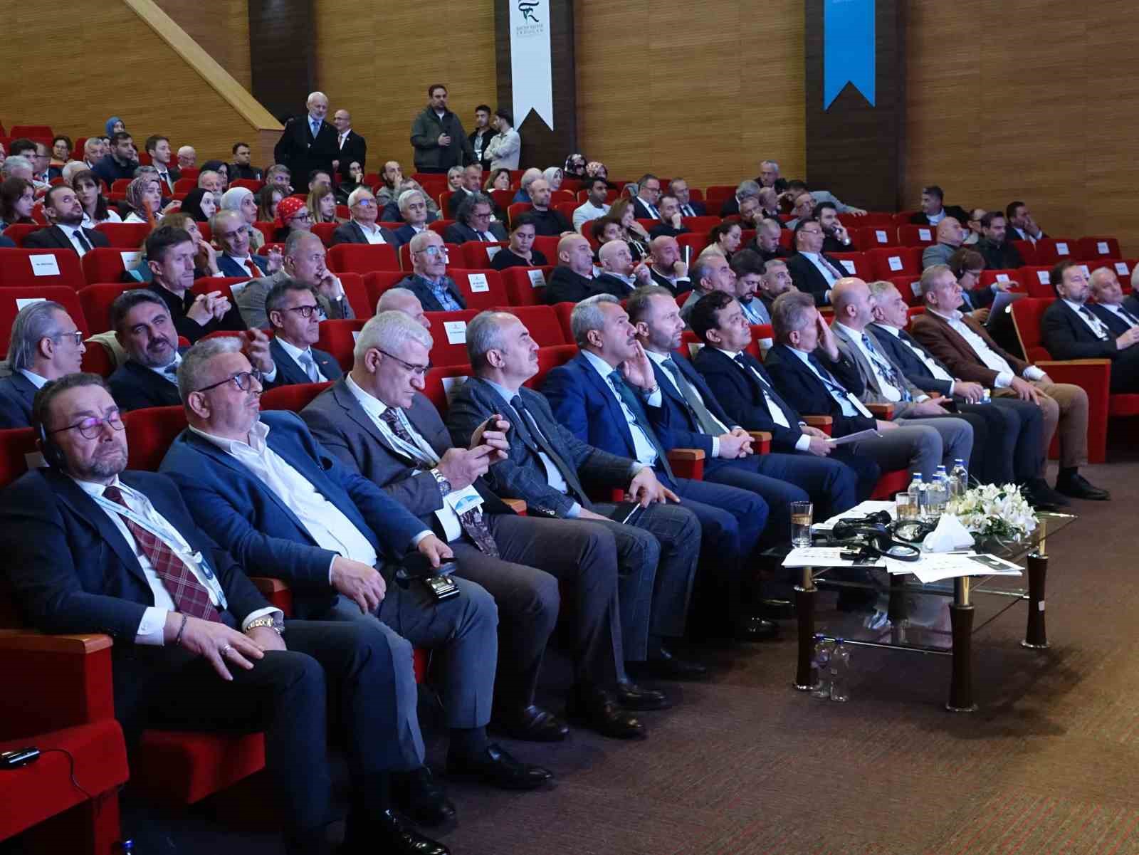 rizede ticaret ve ekonomi kongresi ve zirvesi basladi 1 XKGXGrh9