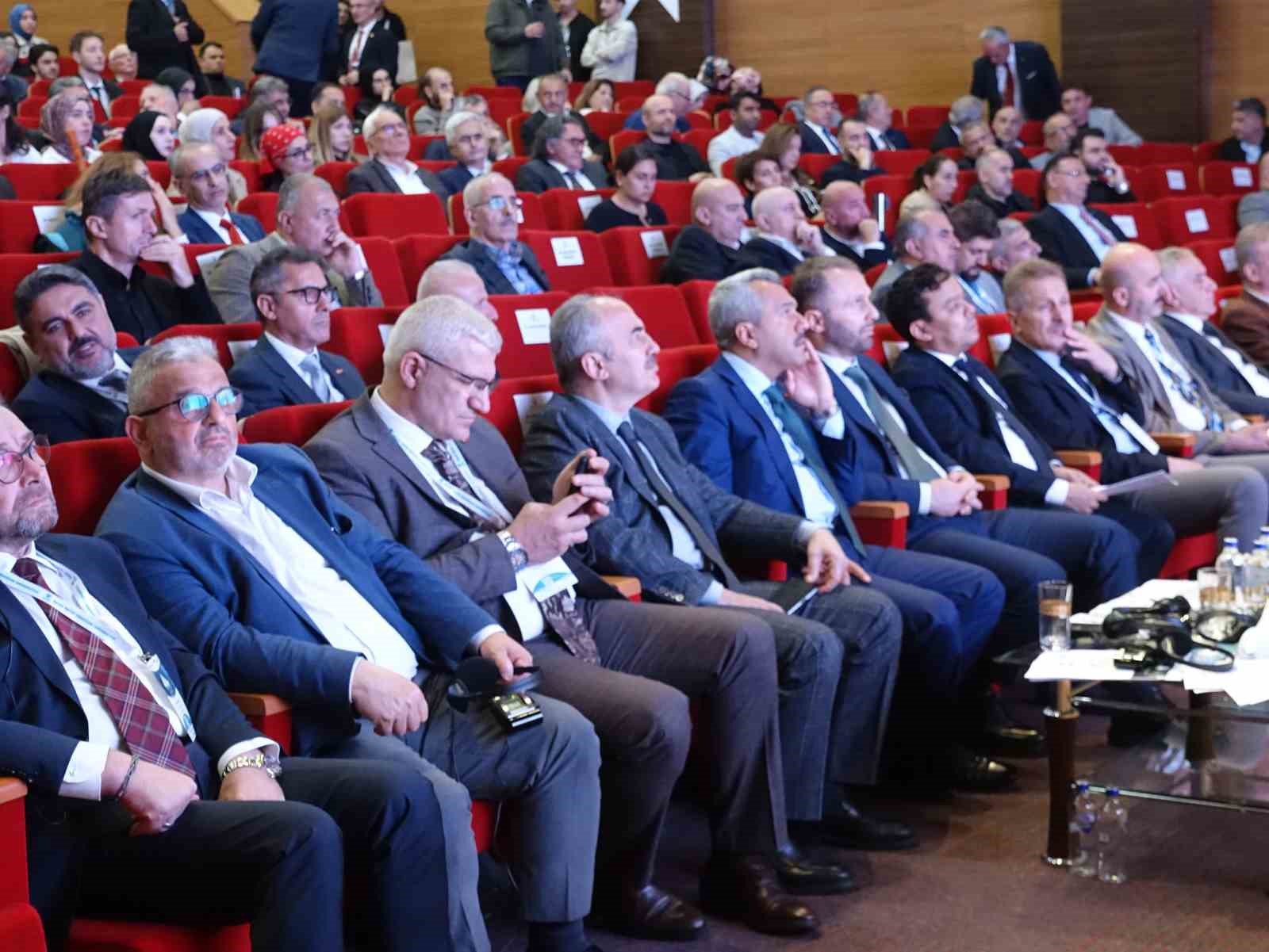 rizede ticaret ve ekonomi kongresi ve zirvesi basladi 2 mRzNM1a9