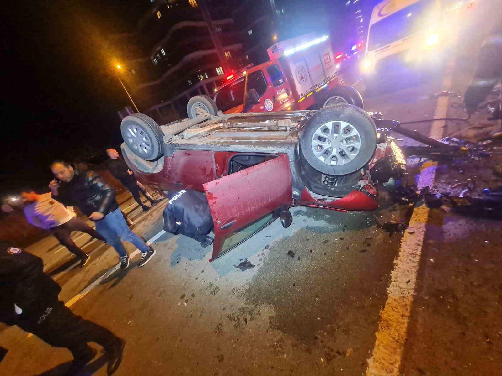 rizede trafik kazasi 5 yarali 2 6e1LuRe7