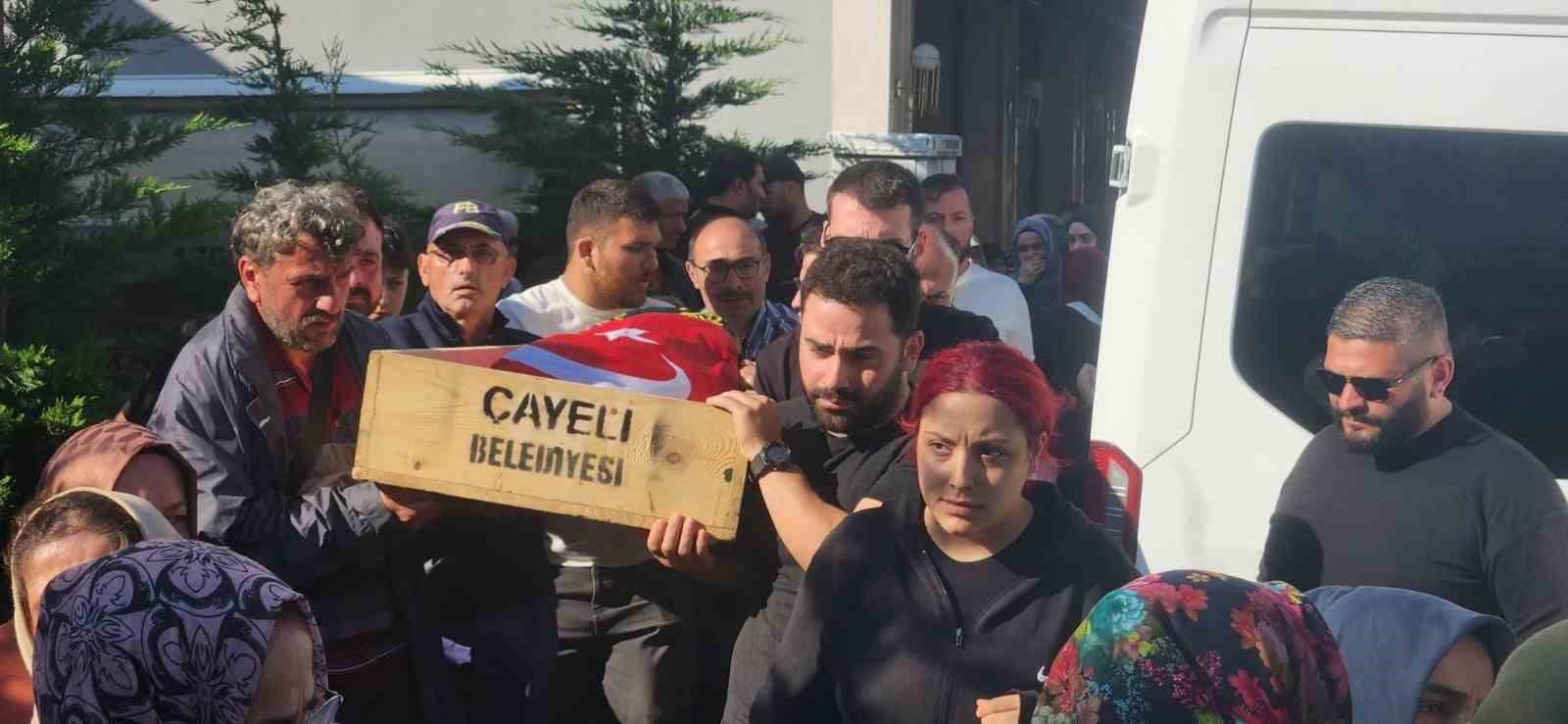 rizedeki feci kazada hayatini kaybedenler topraga verildi 1 S6DtDakq