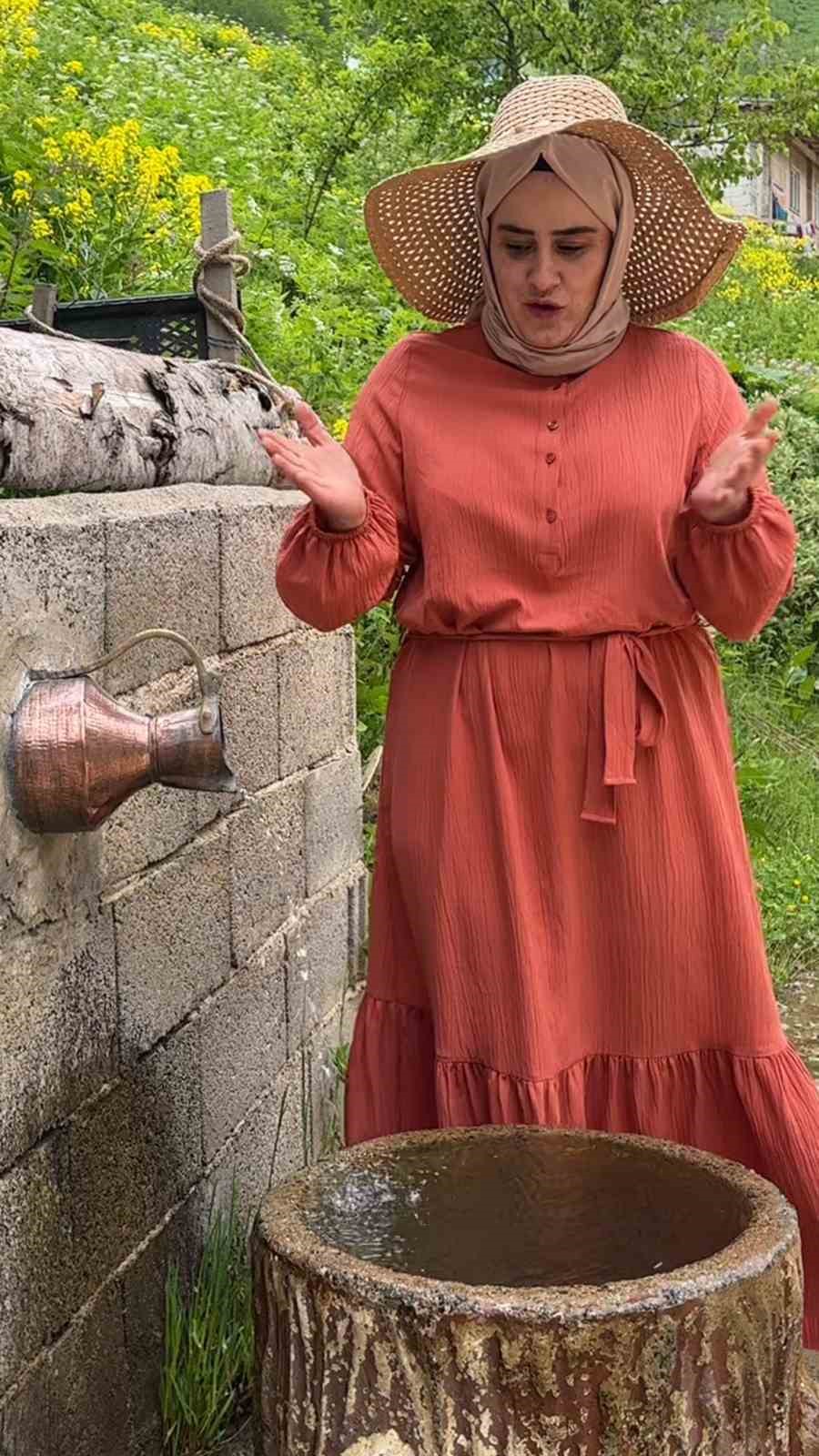 rizelinin gugumden cesmesi ilgi cekiyor 3 9ehkYKVA