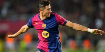 robert-lewandowski-shines-240824g-1200