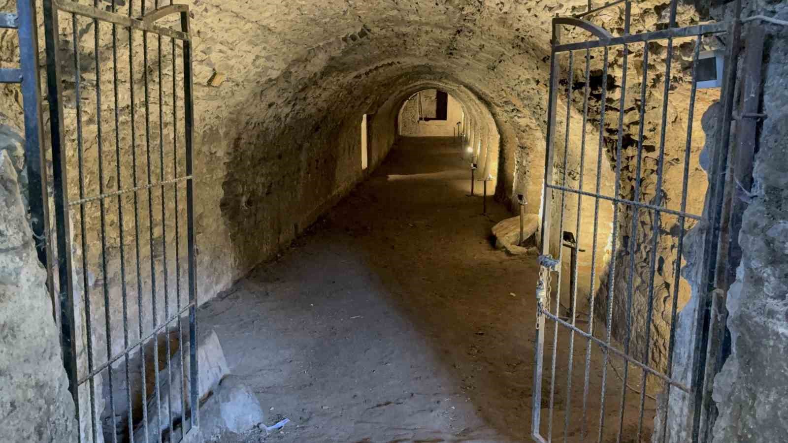 roma lejyonlarinin muhimmatinin saklandigi depo tarihe taniklik ediyor 6 CuJq3RgM