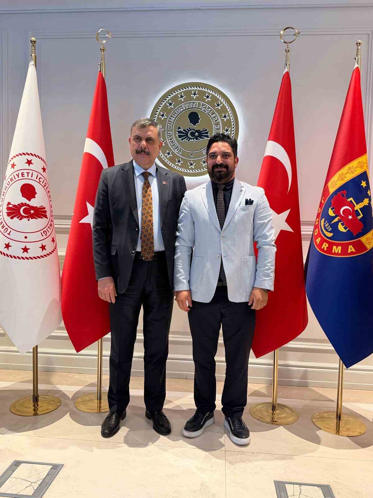 Roman toplumunun beklenti ve talepleri Bakanlık’ta ele alındı 8 roman toplumunun beklenti ve talepleri bakanlikta ele alindi 4 G5kYrIug