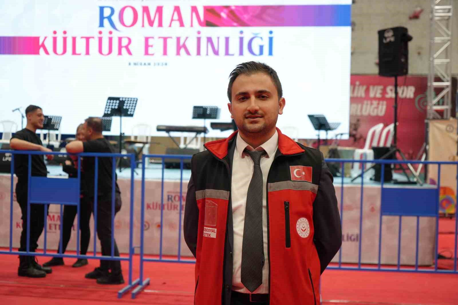 romanlar attiklari gobekle dusman catlatti 8 E8MNmCNQ