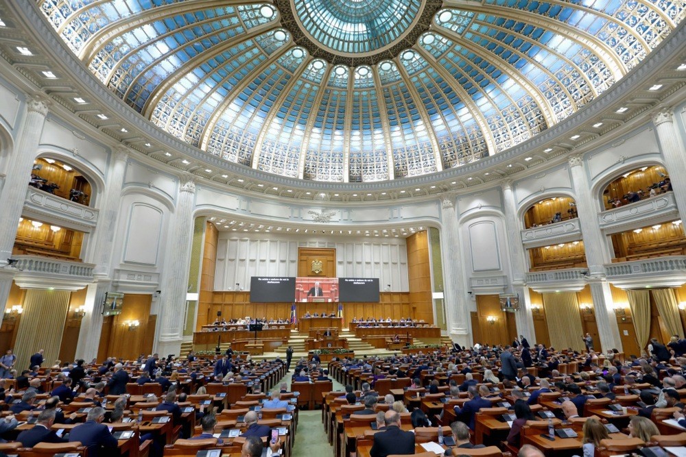 romanyada avrupa yanlisi hukumet dustu 1