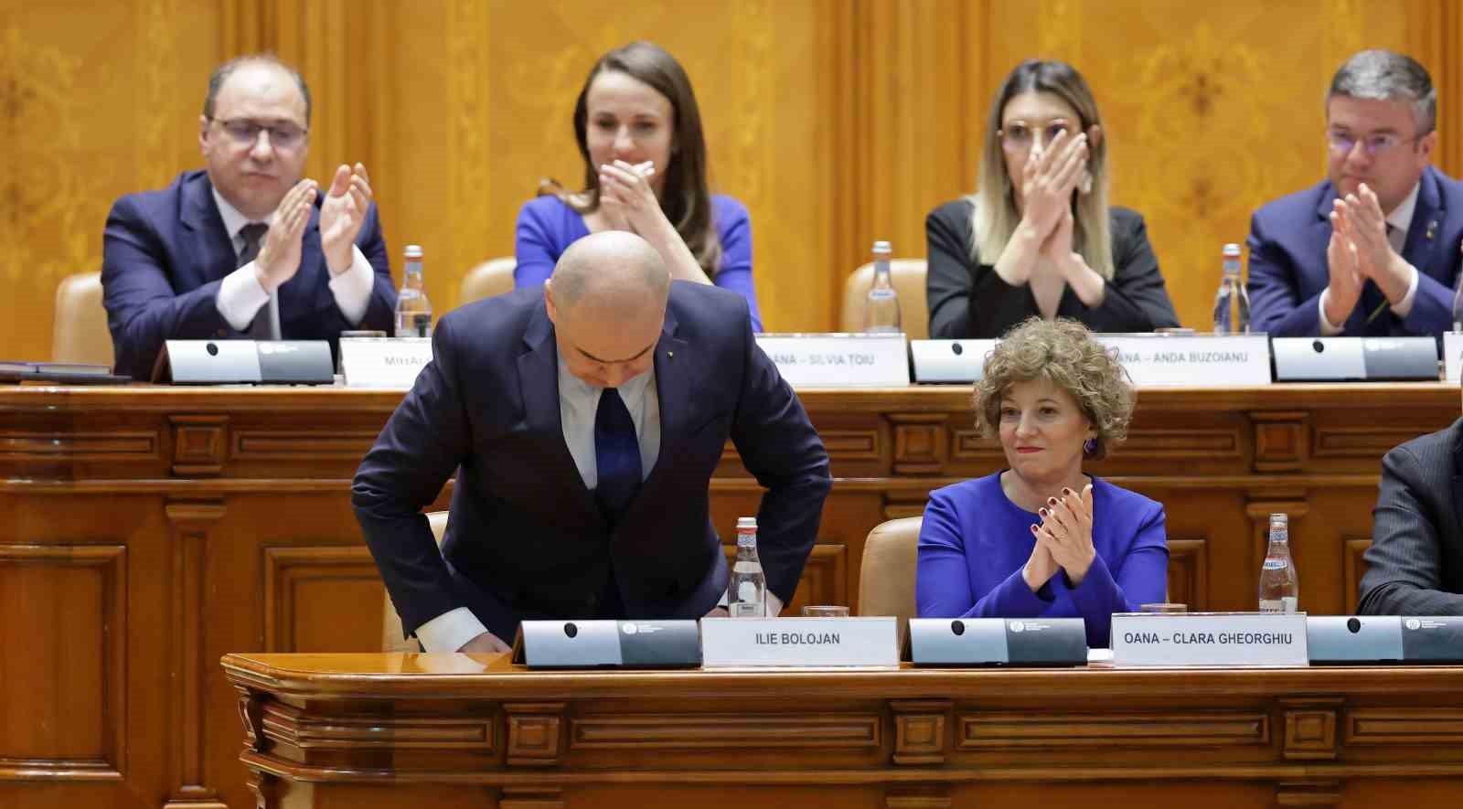 romanyada avrupa yanlisi hukumet dustu 6 UgTUb1FP