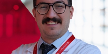 roza-yuzde-kalici-kizarikliga-neden-oluyor-FIrHpQVP.jpg