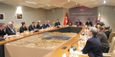 rtuk-baskani-danis-sorumlu-habercilik-haberi-yumusatmak-degildir-haberi-kamu-yarari-ekseninde-daha-dogru-cg5i8XiU.jpg