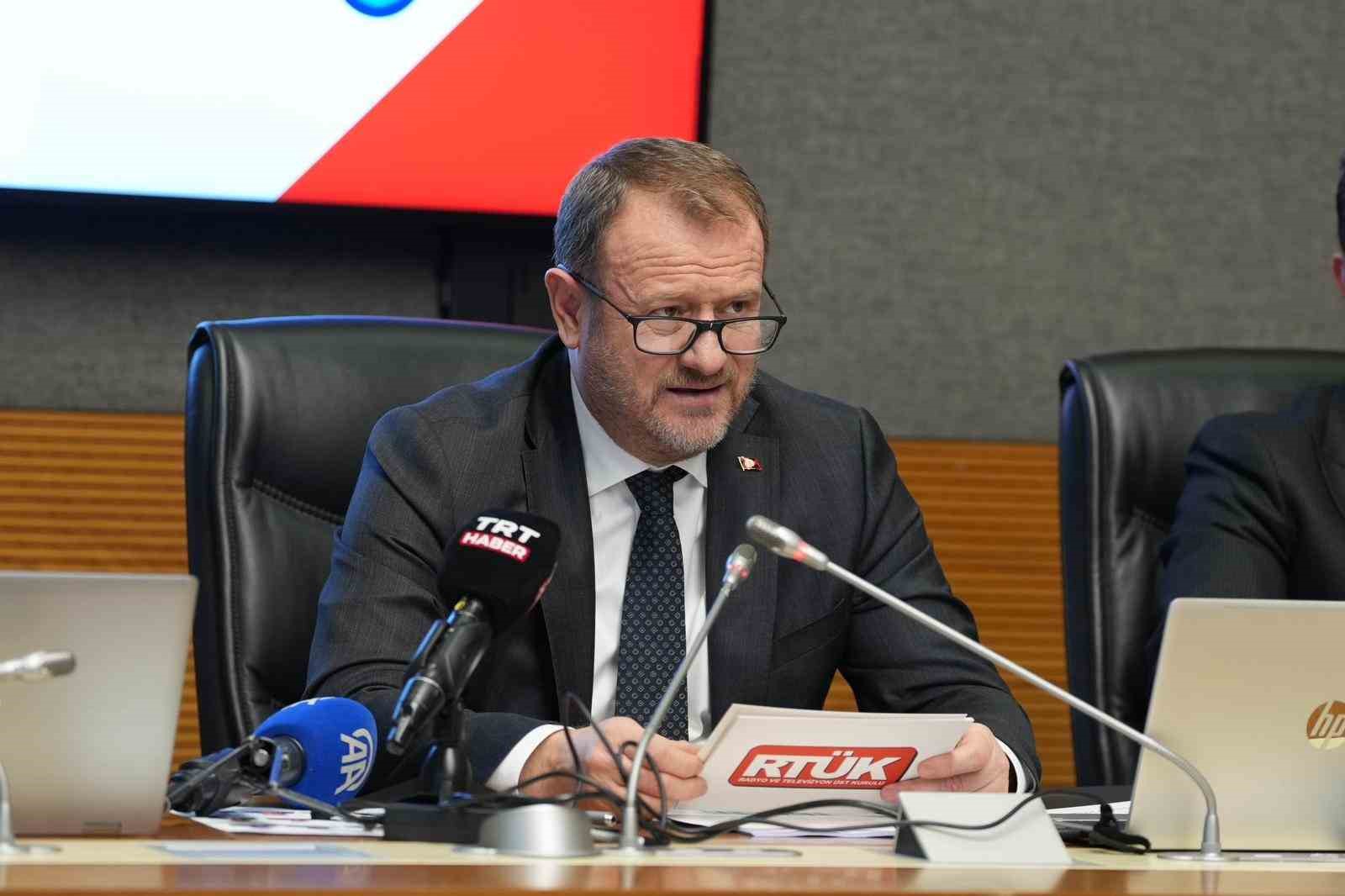 rtuk baskani danis yogun siddet temasi iceren yapimlarin toplum ve cocuklar uzerindeki etkilerini yakindan DZssQTIC