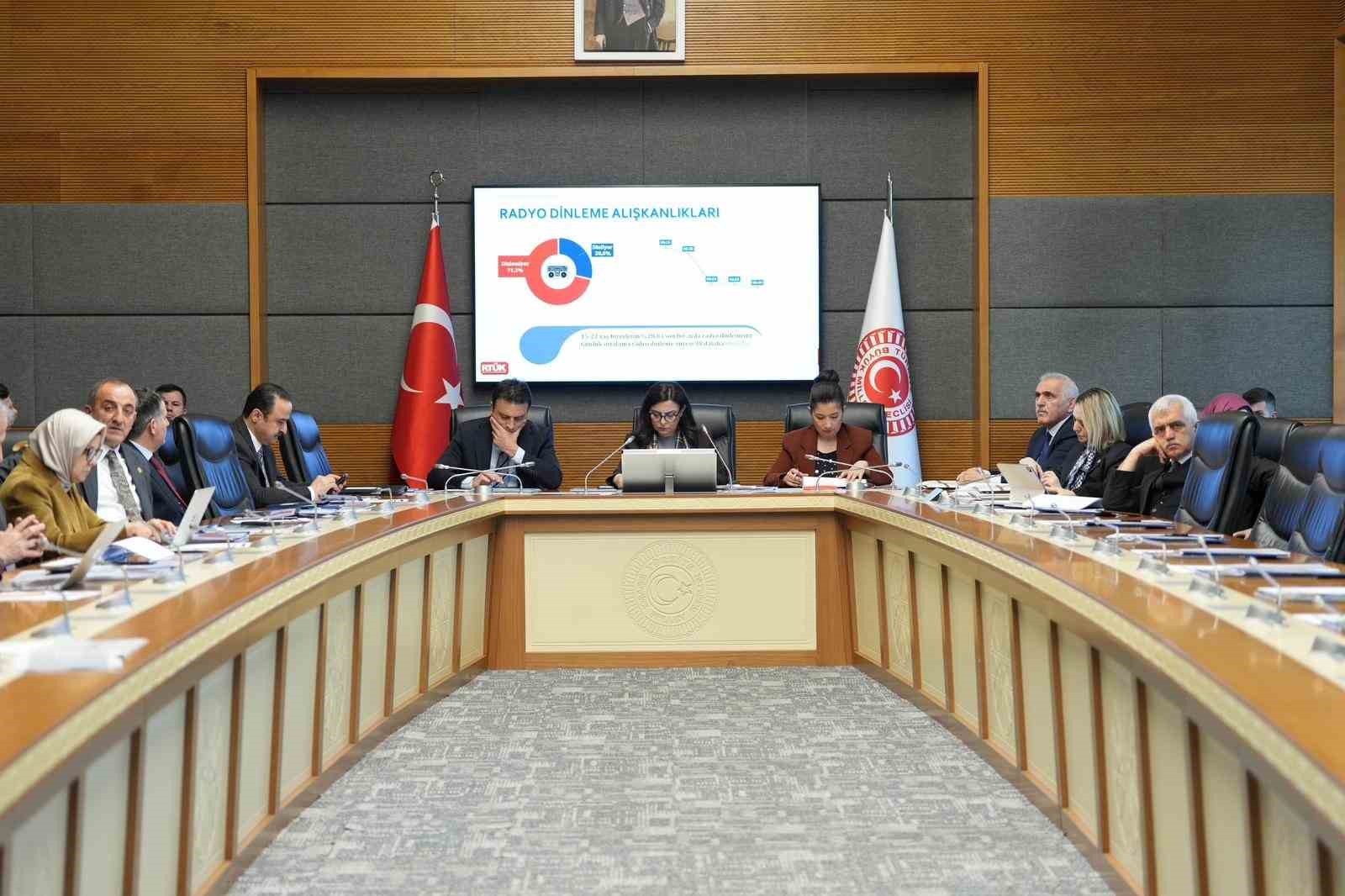 rtuk baskani danis yogun siddet temasi iceren yapimlarin toplum ve cocuklar uzerindeki etkilerini yakindan I8hWT1I3