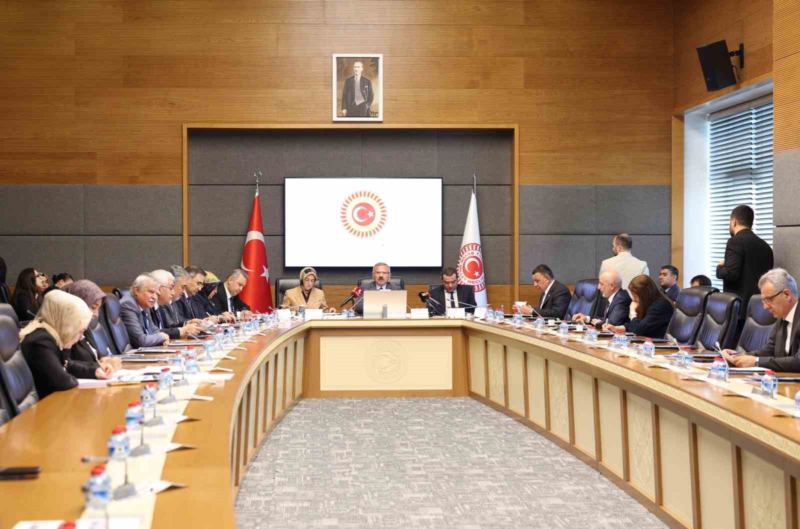 rtuk baskani mehmet danis savunmasiz gruplara yonelik koruma yaklasimini daha da genislettik 0 QfpEWgky