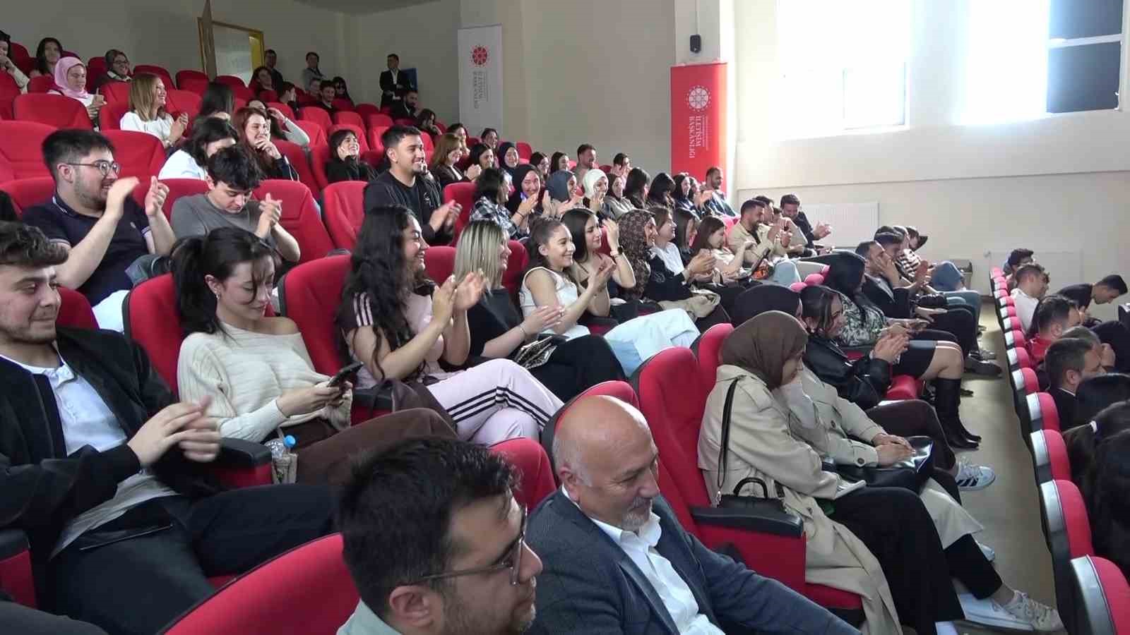 rtuk uyesi davulcu gonul dagi dizisini ornek gosterdi h l reyting aliyor 3 yfTL6TgJ