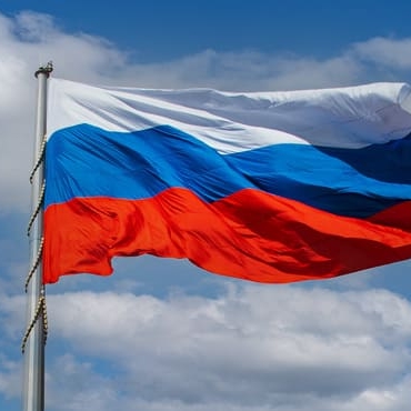 rus-bayraginin-tarihsel-gecmisi-ve-renklerin-anlami