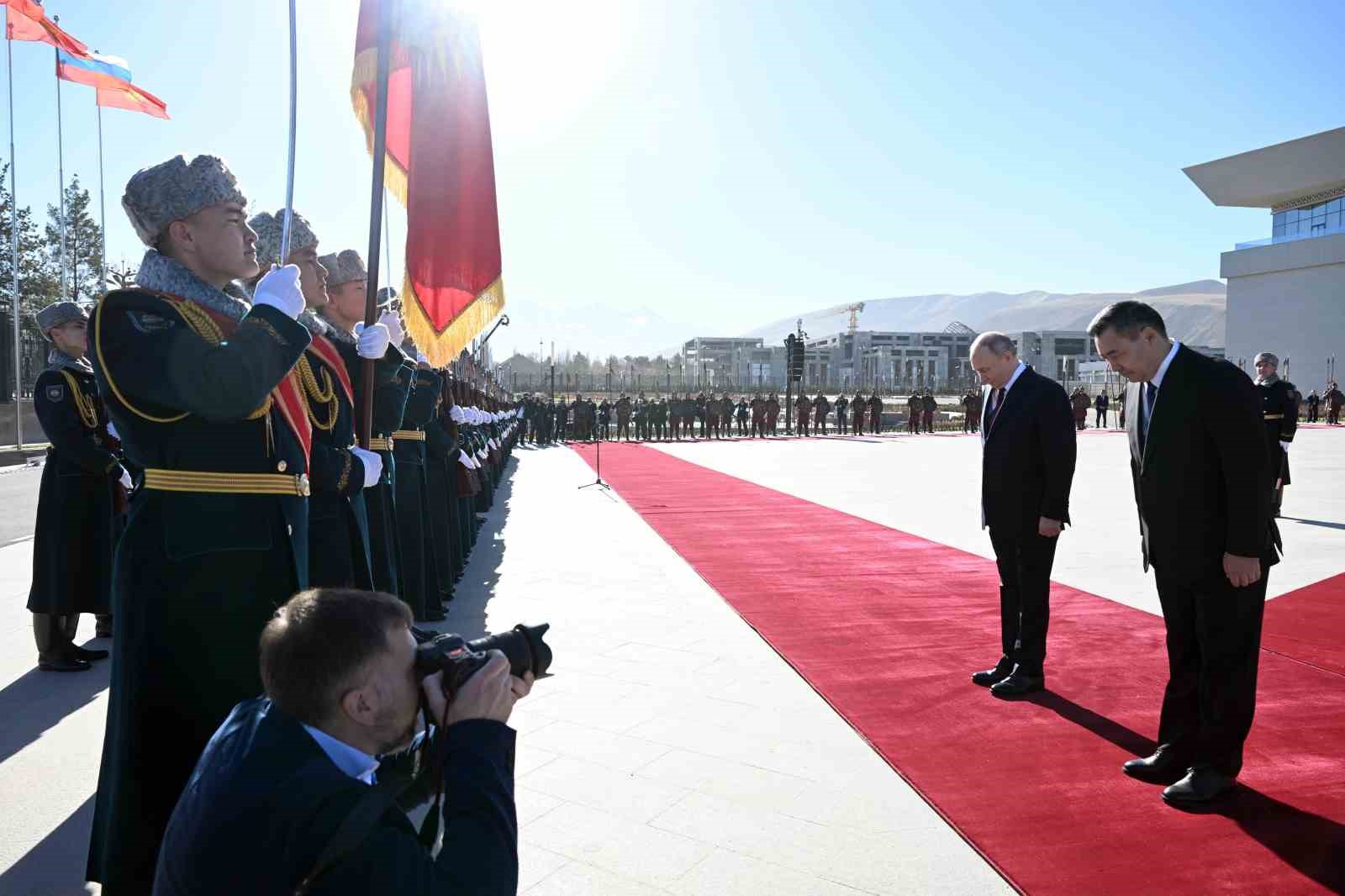 rusya devlet baskani putin kirgizistanda 18 4A8NaiGn