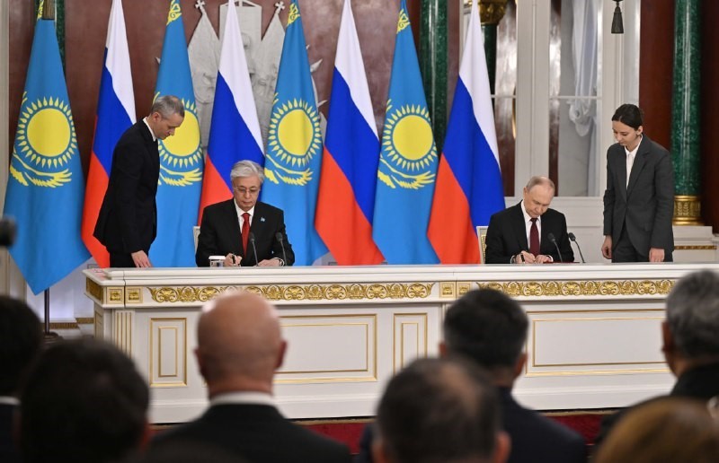 rusya ve kazakistan iliskilerini kapsamli stratejik ortaklik seviyesine cikardi 5 giCfANwB
