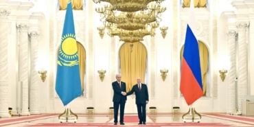 rusya-ve-kazakistan-iliskilerini-kapsamli-stratejik-ortaklik-seviyesine-cikardi-appaEpua.jpg