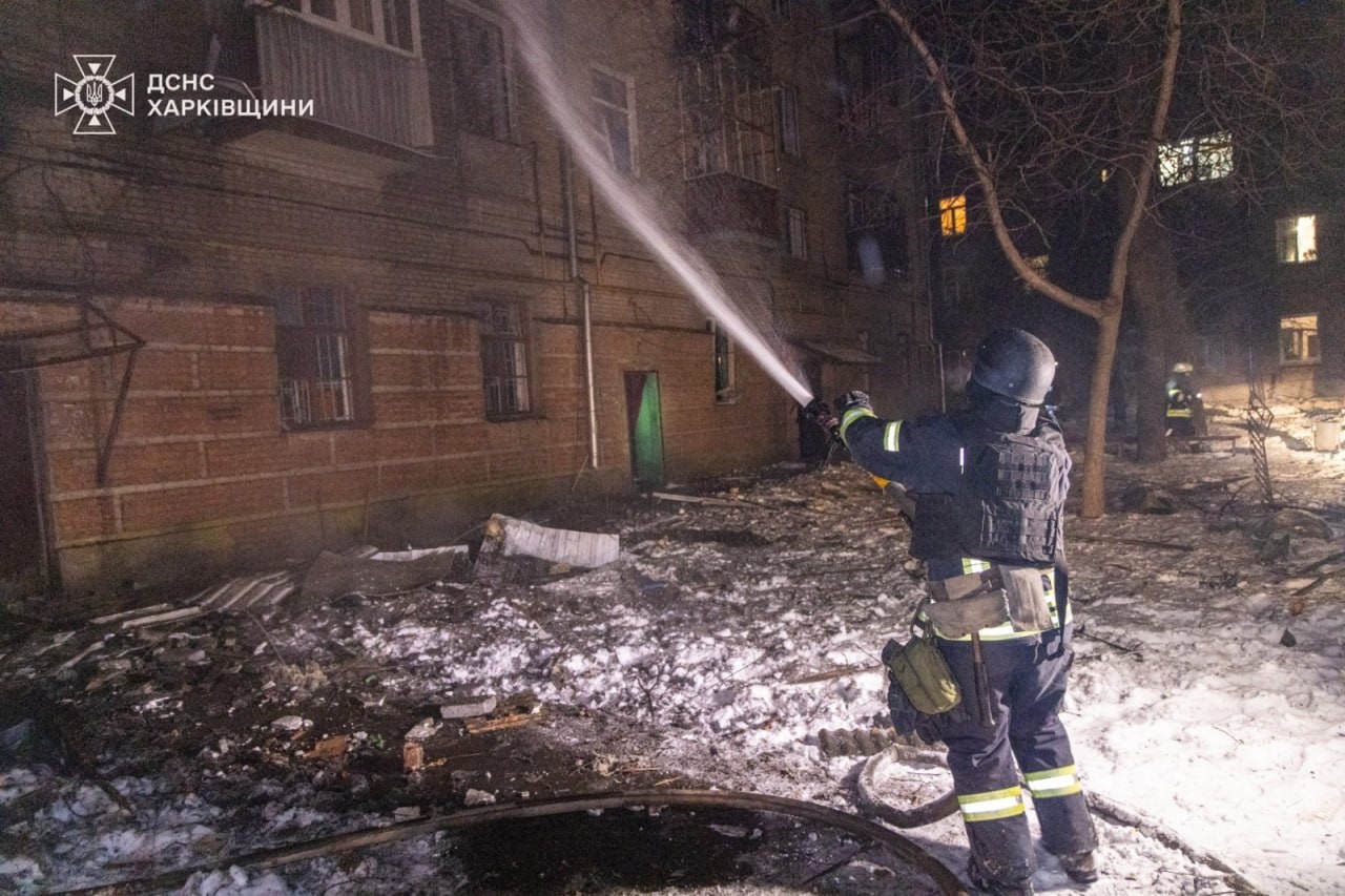 rusyadan ukraynaya 370den fazla dron ve 21 fuze ile saldiri 20 dJInOBOY