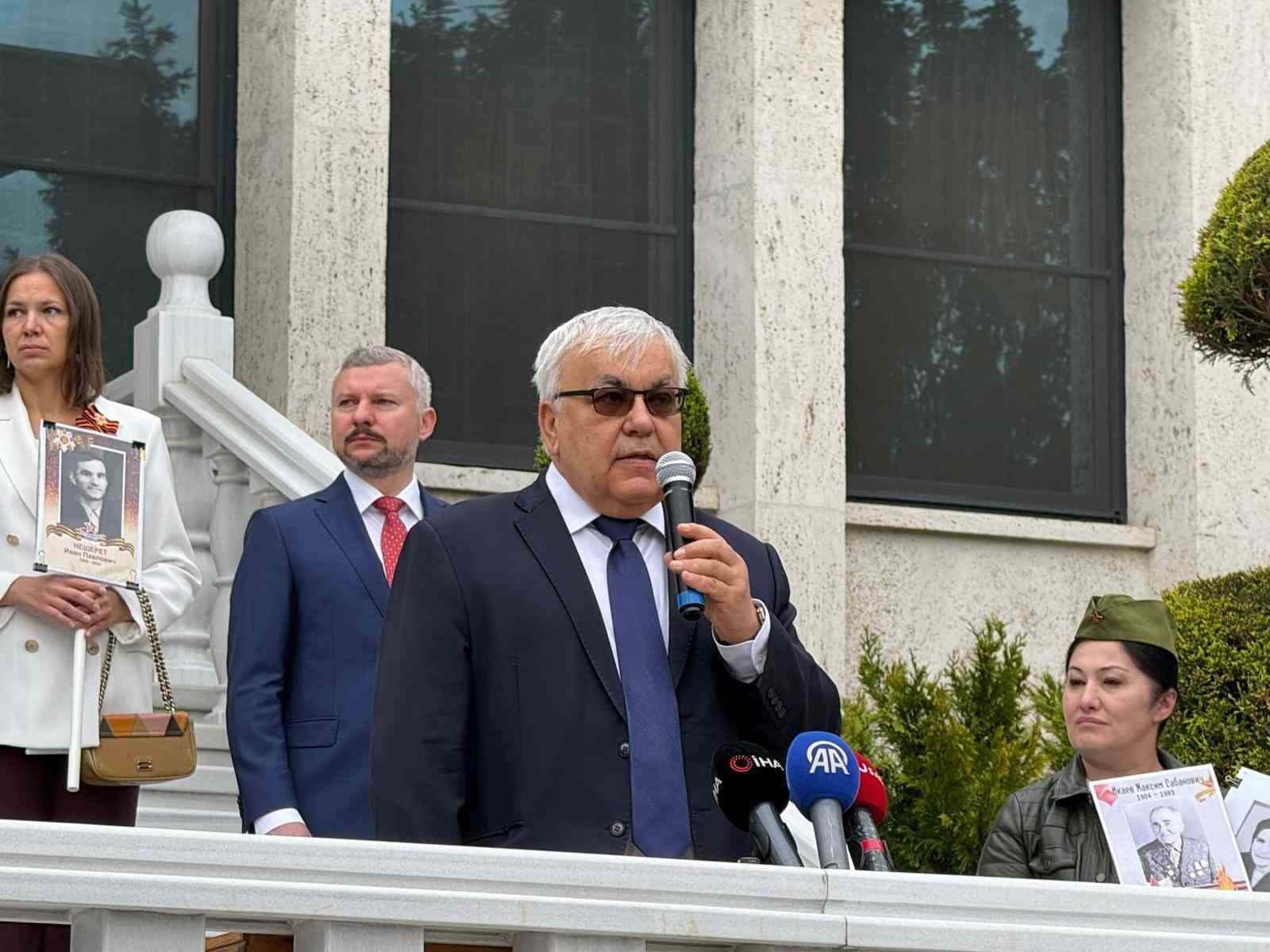 Rusya’nın Ankara Büyükelçiliği’nde "Zafer Günü" kutlandı 6 rusyanin ankara buyukelciliginde zafer gunu kutlandi 2 rO9v51J5