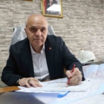 sabah-kafasinda-baretle-insaatta-geziyor-aksam-ise-eldivenleri-takip-ringe-cikiyor-xDfXkZjT.jpg