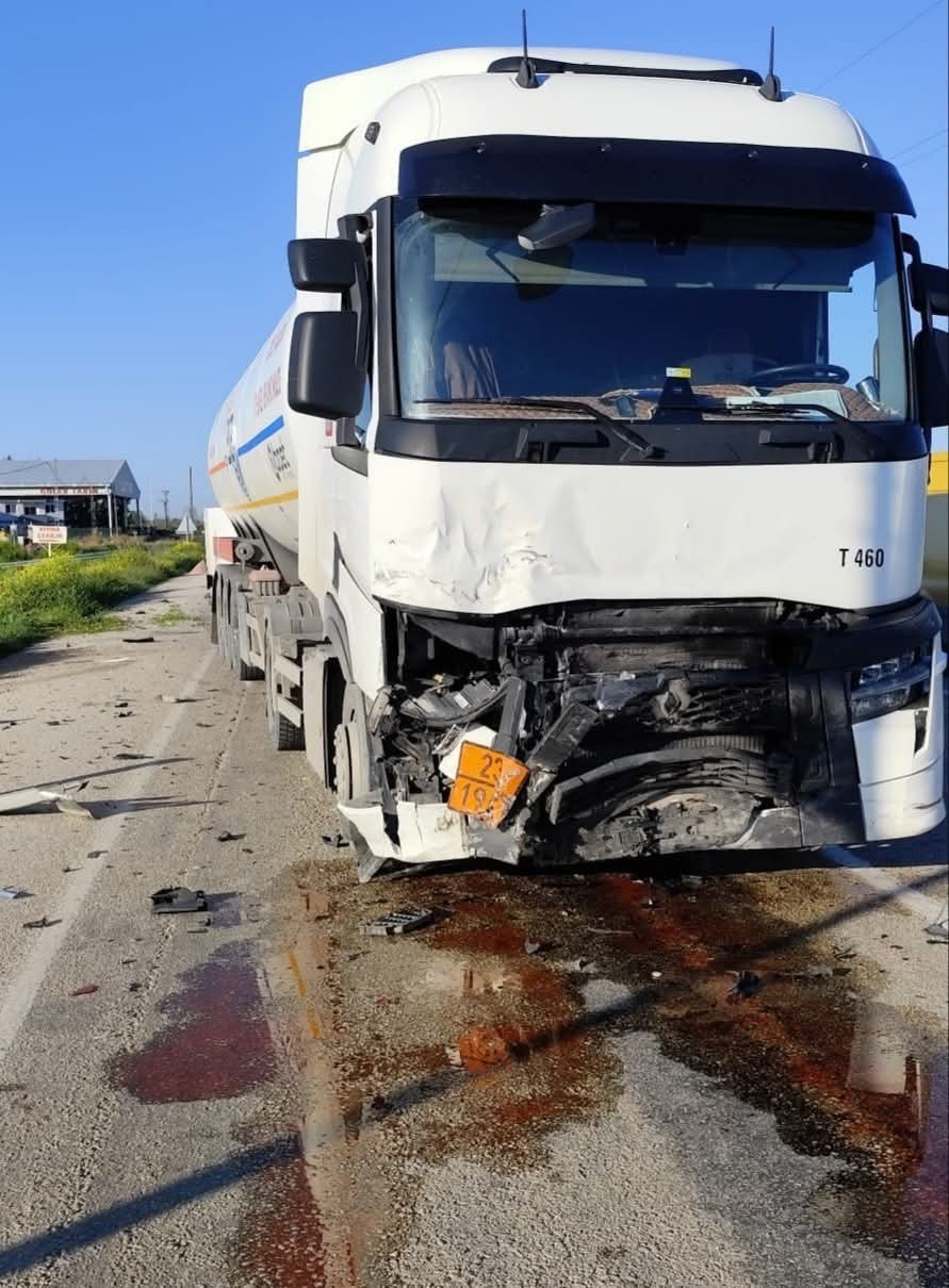 Sabah mesaiye giderken kaza yapan genç kadın hayatını kaybettı 6 sabah mesaiye giderken kaza yapan genc kadin hayatini kaybetti 2 cDffd9VE