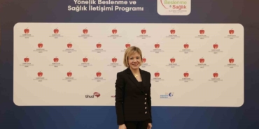 sabri-ulker-vakfinin-beslenme-ve-saglik-iletisimi-programi-kapsaminda-binlerce-hekim-ve-eczaciya-ulasildi-u8SwShPF.jpg