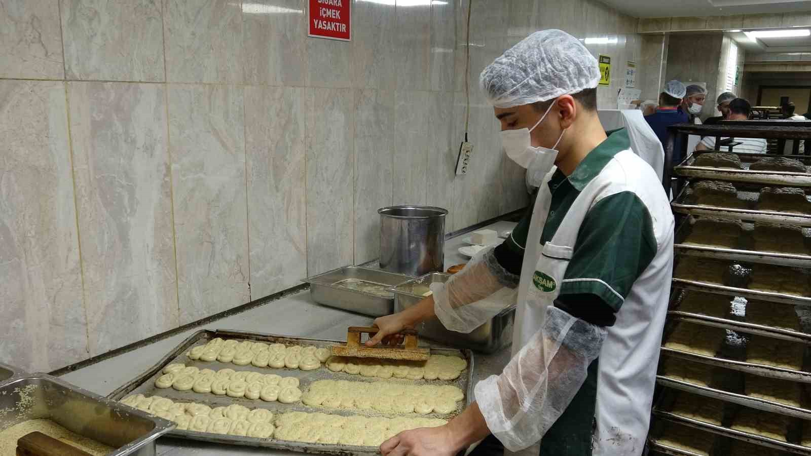 sadece ramazanda yapilan lezzet halep kahkesi 5 YtEqYEKt