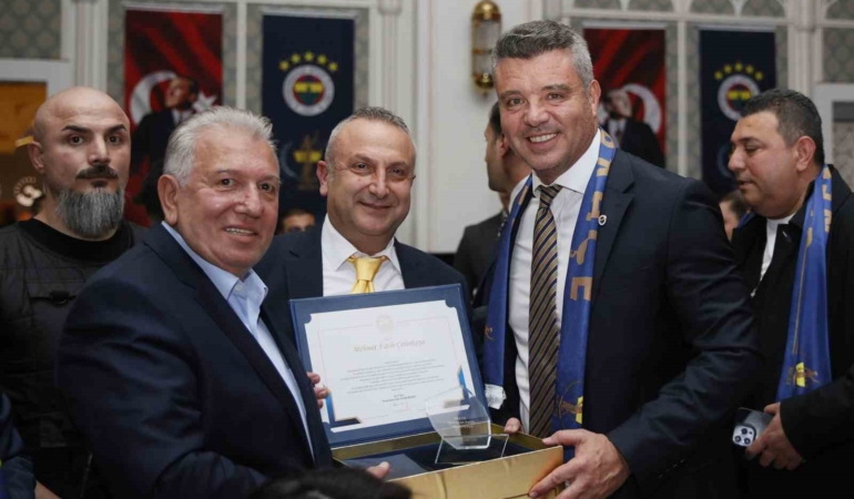 sadettin-saran-fenerbahcemizi-her-alanda-daha-guclu-bir-gelecege-tasiyacagimiza-eminim-ZLzQl9hL.jpg