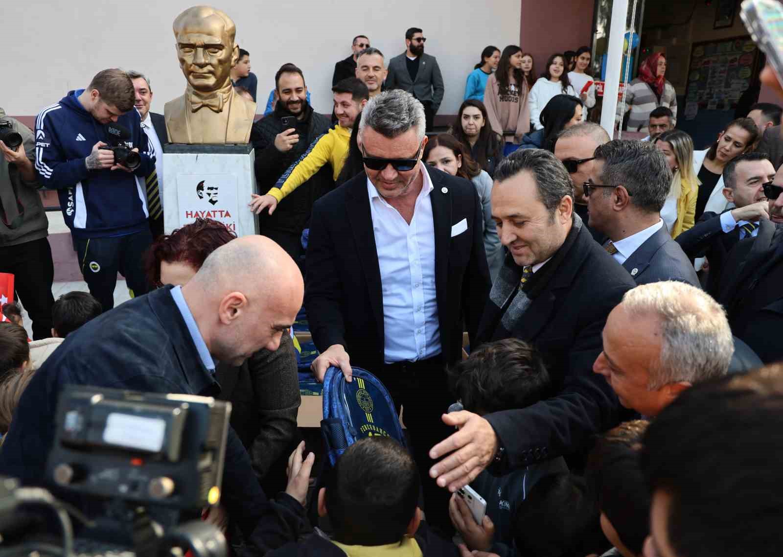 Sadettin Saran: "Fenerbahçe’yi bu sene şampiyon yaparak birçok çocuğumuzu Fenerbahçeli yapacağız" 10 sadettin saran fenerbahceyi bu sene sampiyon yaparak bircok cocugumuzu fenerbahceli yapacagiz 6 YeOh8GN5