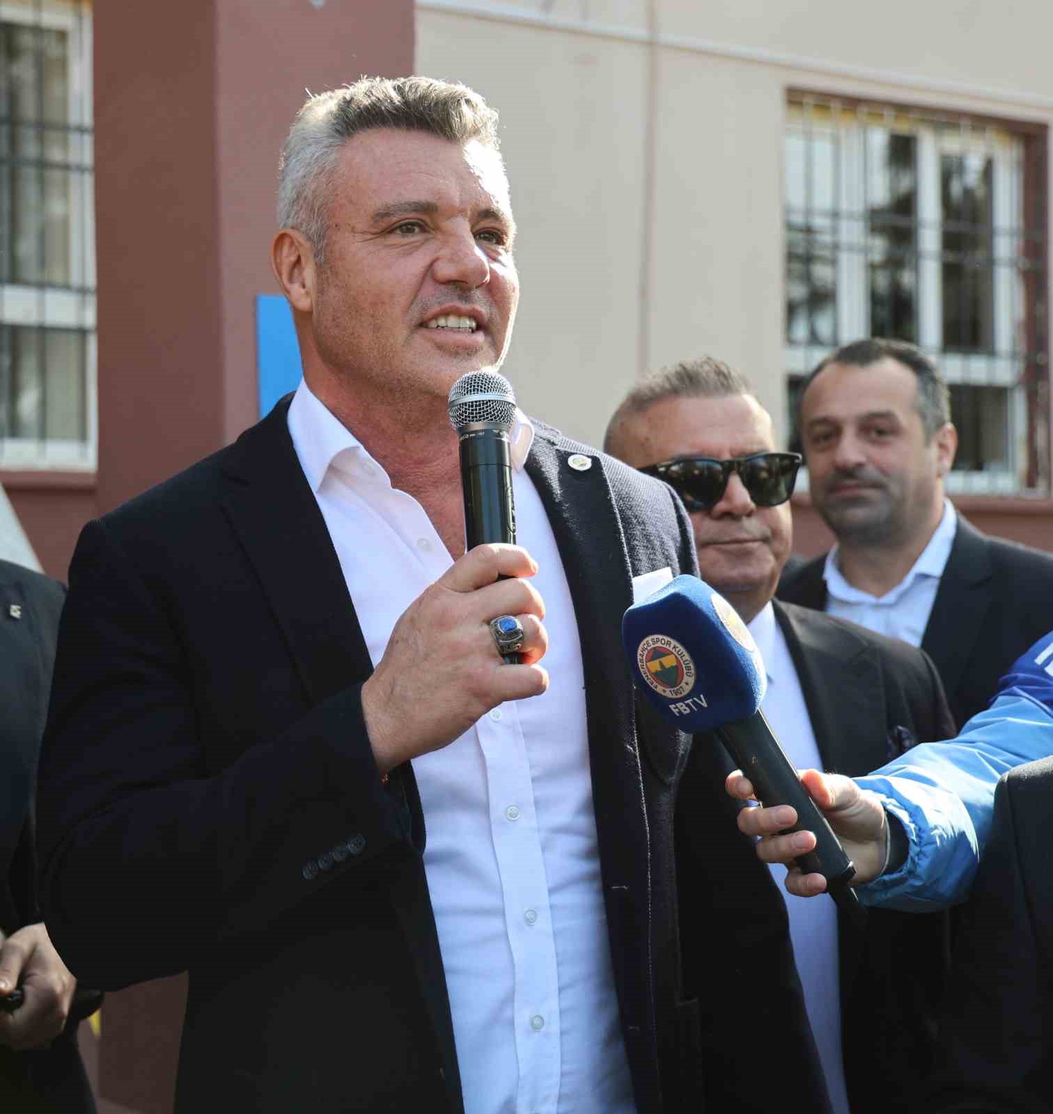 Sadettin Saran: "Fenerbahçe’yi bu sene şampiyon yaparak birçok çocuğumuzu Fenerbahçeli yapacağız" 13 sadettin saran fenerbahceyi bu sene sampiyon yaparak bircok cocugumuzu fenerbahceli yapacagiz 9 Wn4yygd9